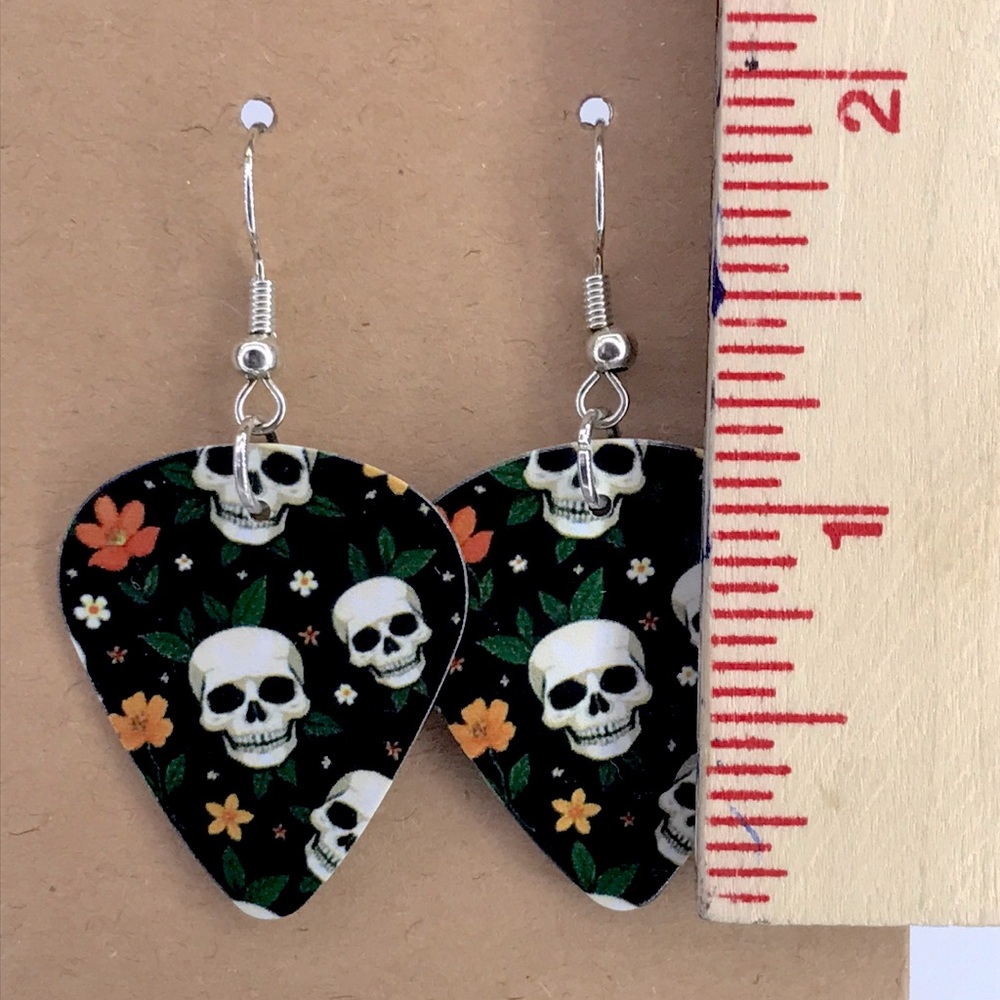 Skull Guitar Pick Custom Earrings Fashion Jewelry - Picture 2 of 4